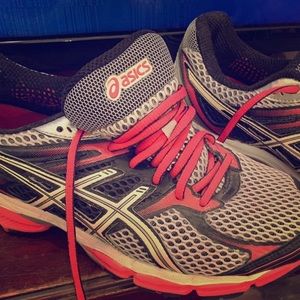 ASICS women’s sneakers